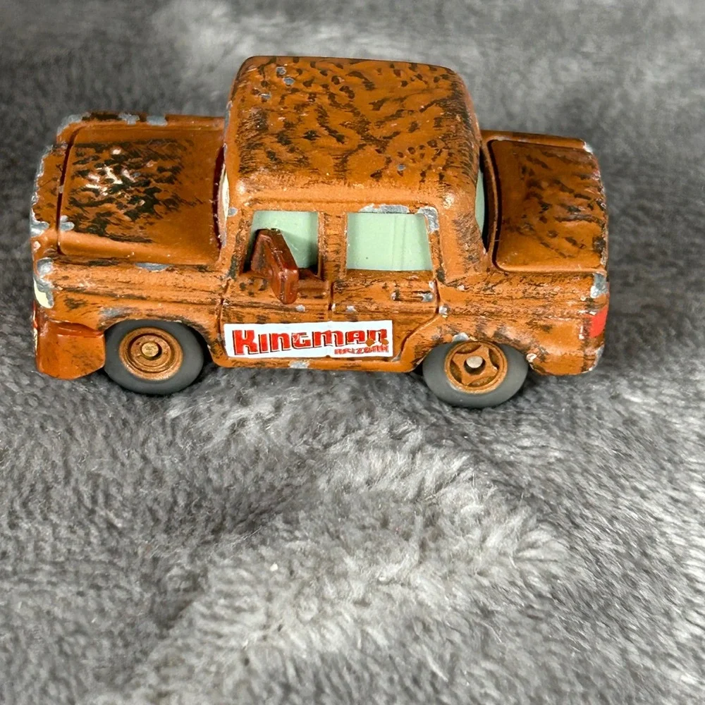 Disney Pixar Cars Fred Diecast Metal Toy Car Brown Muddy San Bernardino 1:55
